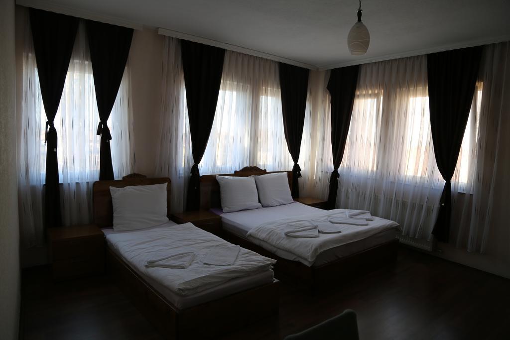 Hotel Antika بريزرن الغرفة الصورة
